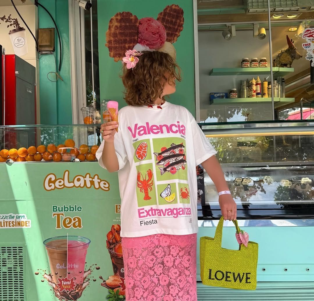 the first scoop of summer 🍧🩰💕