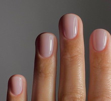 To say we are #obsessed is an understatement! We think you will be too! There’s a fresh, fabulous trend on the horizon and it’s about to become your new #obsession- BB Cream Nails. This look is all about achieving a beautifully #natural