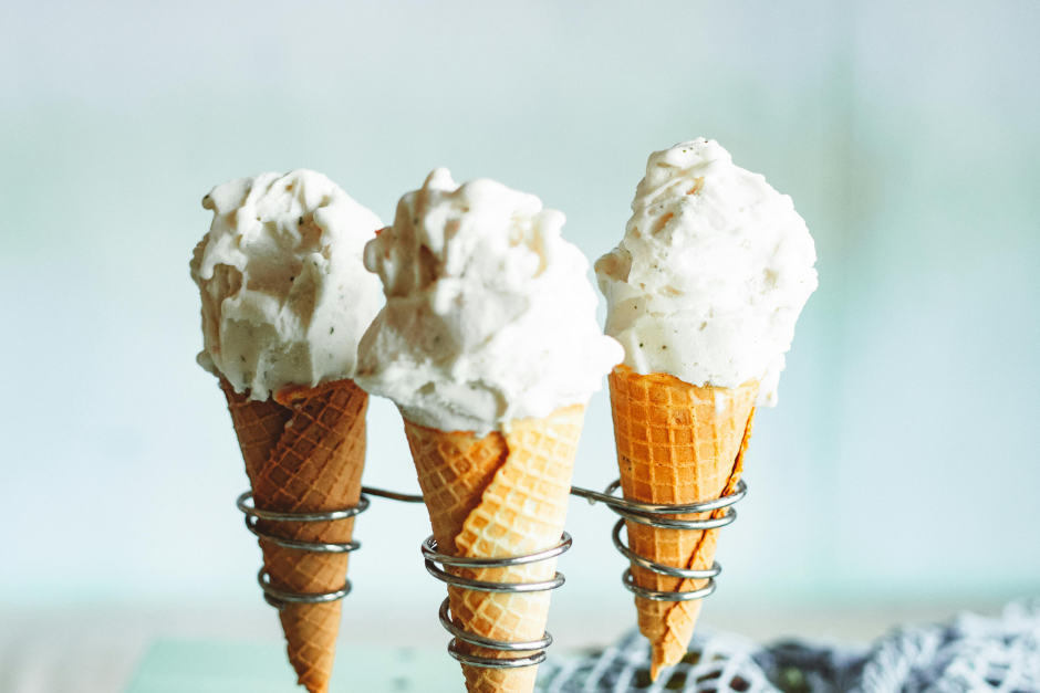 lody waniliowe z platiku