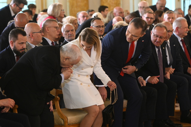 Wreczenie zaswiadczenia o wyborze na Prezydenta RP