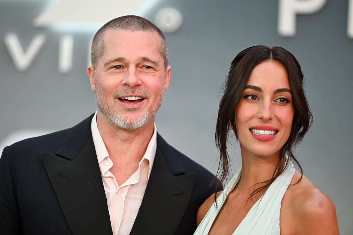 Brad Pitt, Ines de Ramon. 16.06.2025 rok. Premiera filmu "F1" w Times Square