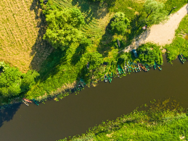 Narew Podlasie Podlaskie Narwiański Park Narodowy Rzeka kajaki łódki widok z drona