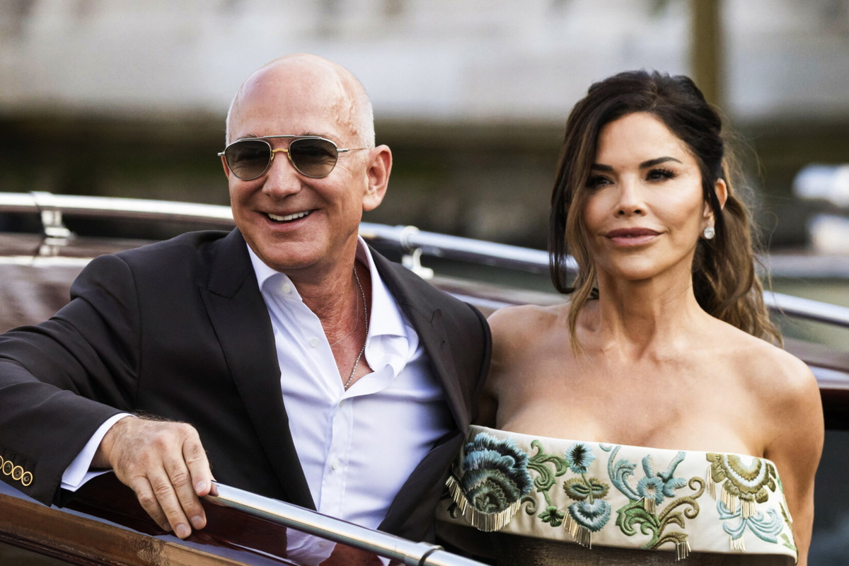 Jeff Bezos and Lauren Sanchez, 26 czerwca 2025