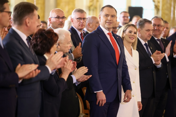 Karol Nawrocki odbiera zaświadczenie o wyborze na Prezydenta RP, Marta Nawrocka, Mariusz Błaszczak, Elżbieta Witek, Warszawa, 11.06.2025 r.