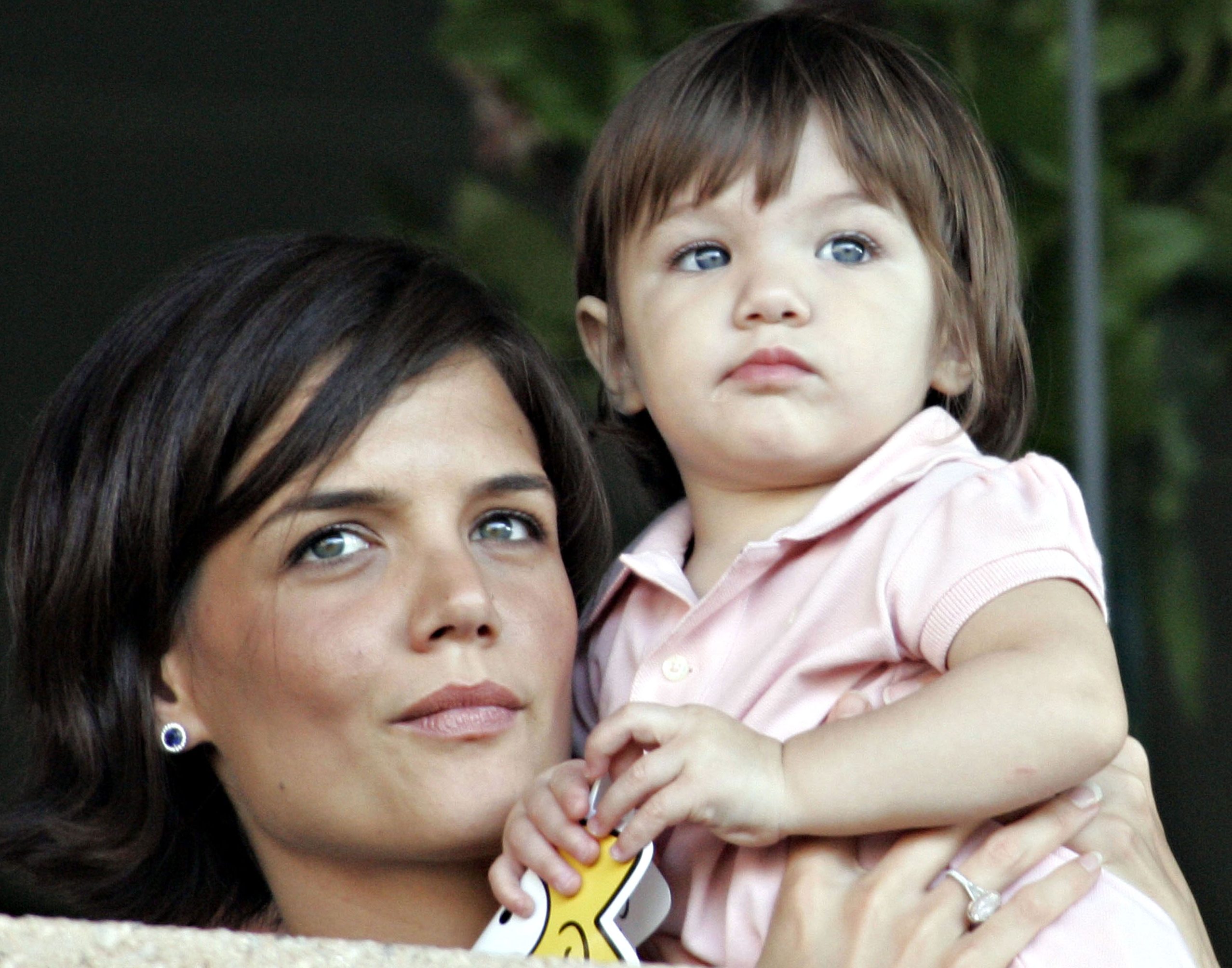Katie Holmes, Suri Cruise, mecz, Stany Zjednoczone, 21.07.2007 r. - jamnik