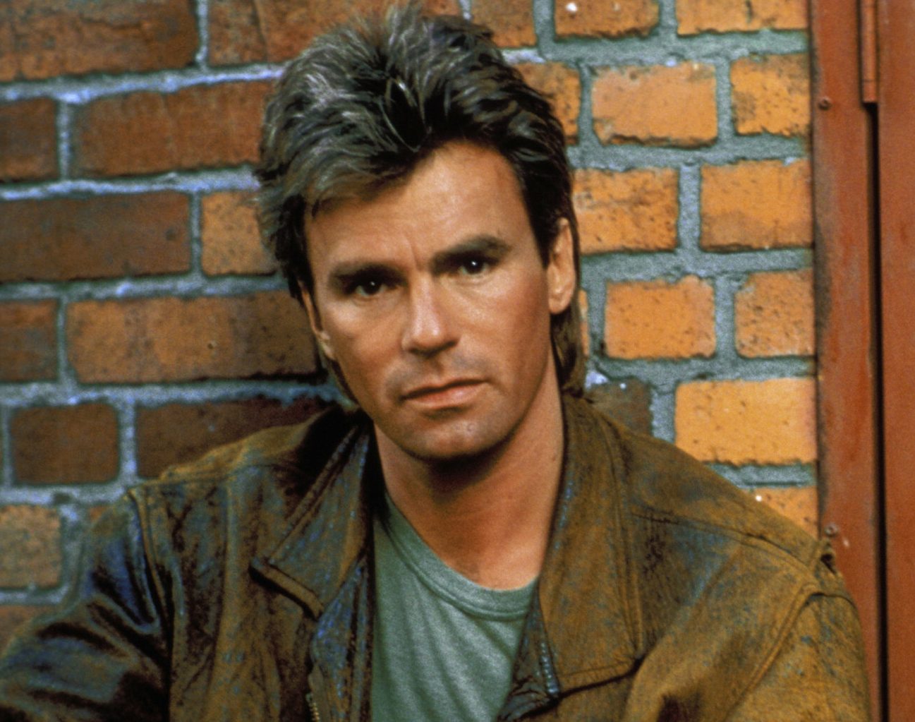 Richard Dean Anderson, serial „MacGyver”, wrzesień 1985 roku - jamnik