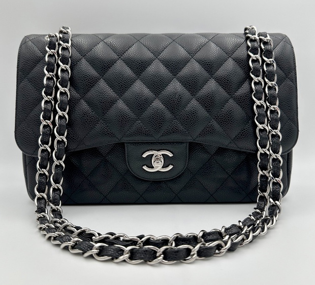 Torebka Chanel Classic Jumbo Double Flap „z drugiej ręki”, Luxurylove.pl, 25 000 zł