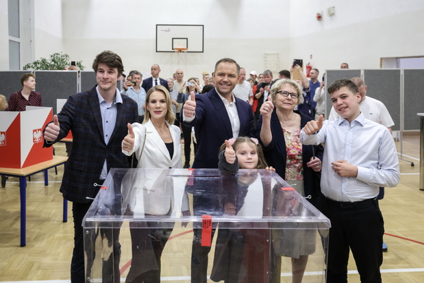 Karol Nawrocki, Marta Nawrocka, Katarzyna Nawrocka, Daniel Nawrocki, Antoni Nawrocki, Elżbieta Nawrocka, druga tura wyborów prezydenckich, Warszawa. 01.06.2025 r.