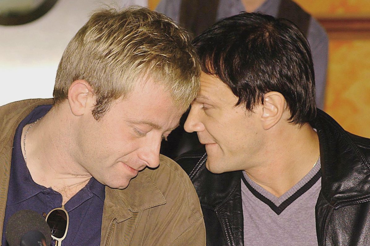 Cezary Pazura, Olaf Lubaszenko, konferencja prasowa filmu „E=mc2”, Polska, 2001 rok - jamnik