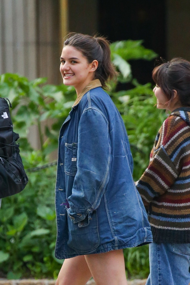 Suri Cruise w swobodnej stylizacji, Nowy Jork, Stany Zjednoczone, 02.06.2025 r.