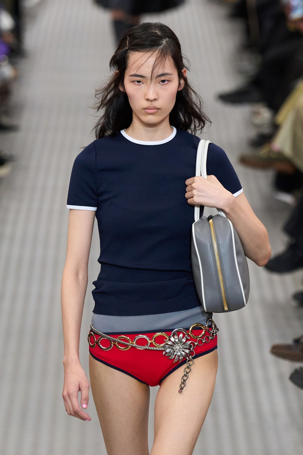 Miu Miu S25 022a