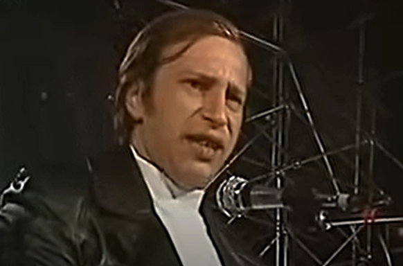 2025-07-09 14_13_50-(1) Jerzy Stuhr - Śpiewać Każdy może - 1977 Opole - YouTube