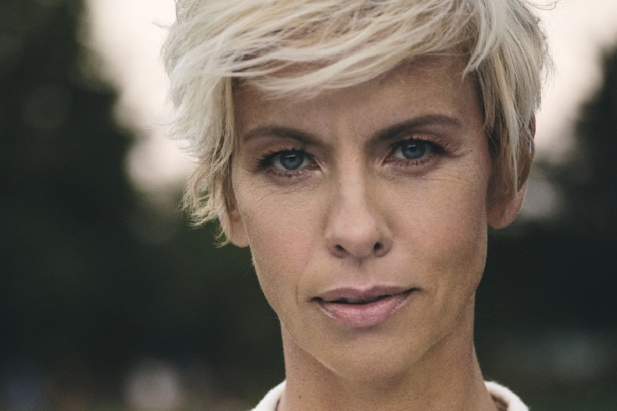 Anita Werner, Viva! 22/2020