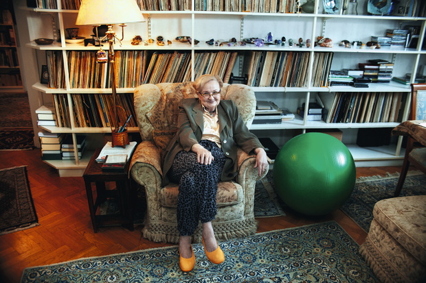Profsor Ewa Łętowska, VIVA! luty 2022, 4/2022