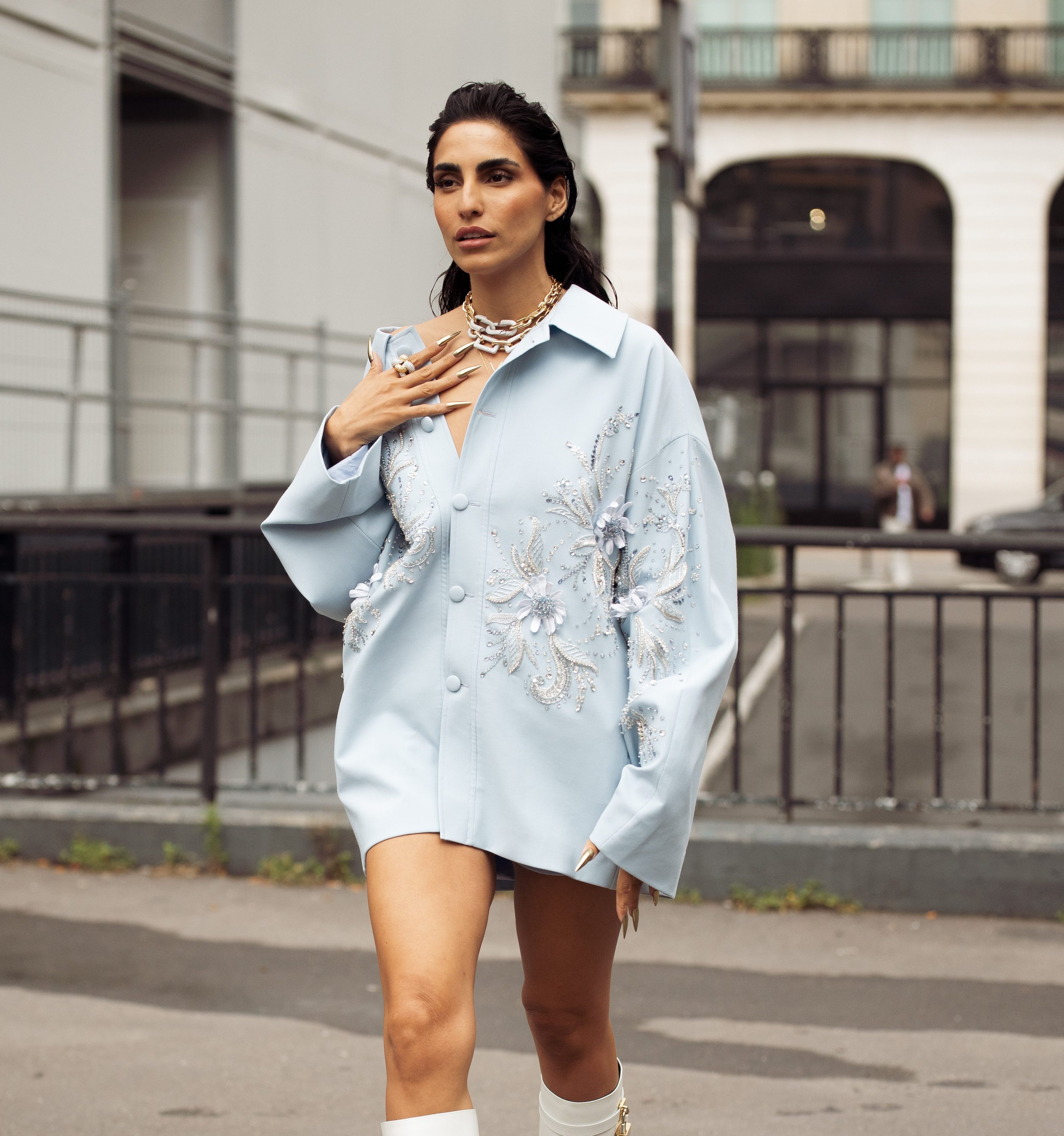 Street Style - Paris Fashion Week - Haute Couture Fall/Winter 2025/2026 - Day One