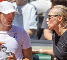 Iga Świątek, Daria Abramowicz, French Open, Roland-Garros 2025, Paryż, Francja, 22.05.2025 r. - jamnik