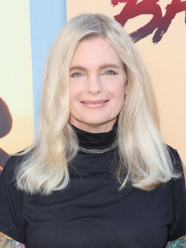 Erika Eleniak, Premiera dokumentu After Baywatch: Moment in the Sun, 2024