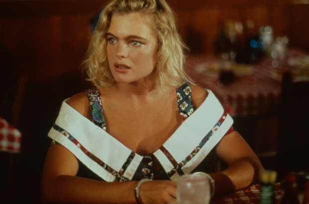 Erika Eleniak, 1994