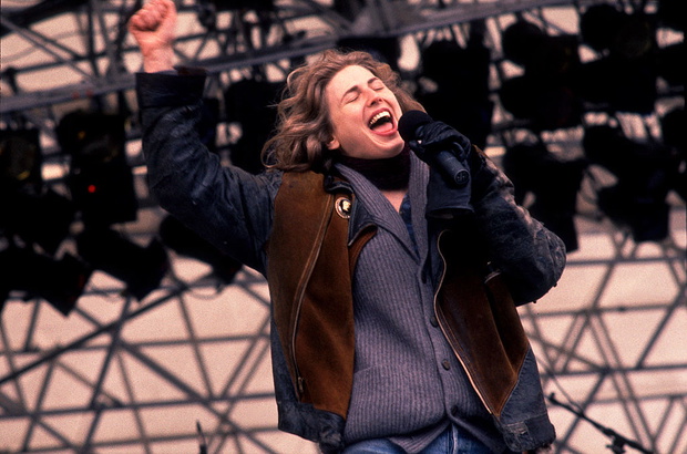 Sophie B. Hawkins