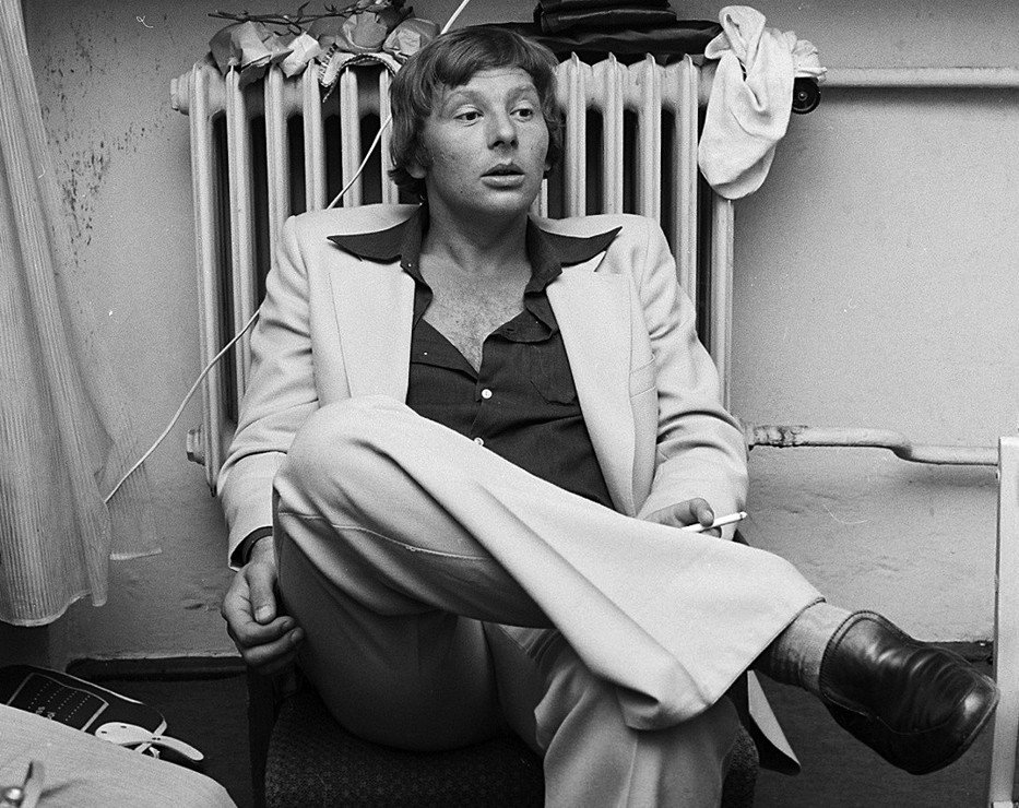 Zenon Laskowik, Poznań 1979. Siedziba kabaretu Tey przy ulicy Woźnej na Starym Mieście.