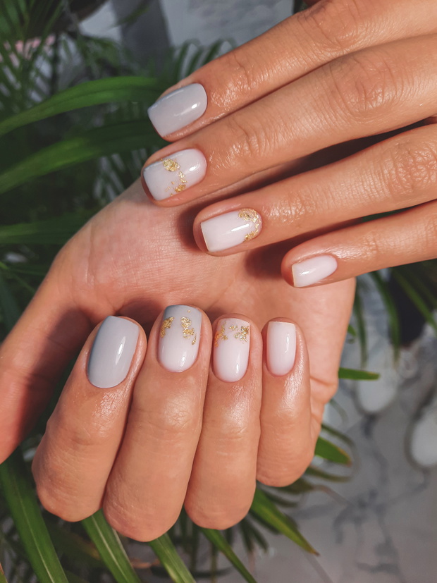 Milky Nails