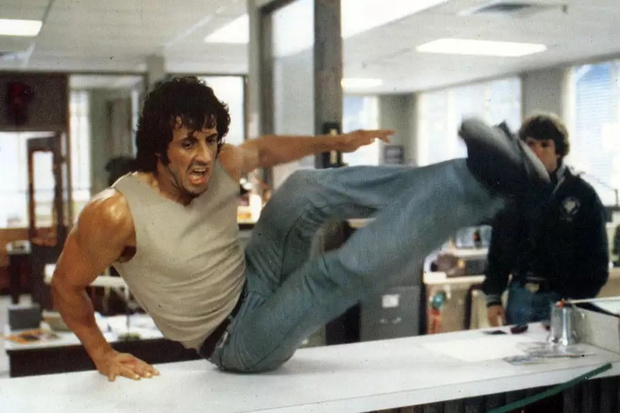 Sylvester Stallone w filmie Rambo: Pierwsza krew.