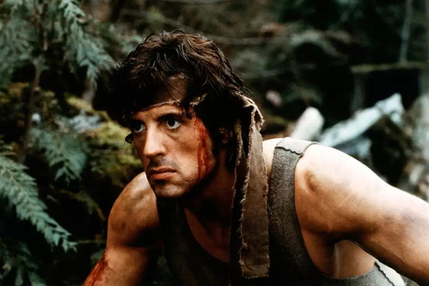 Sylvester Stallone w filmie Rambo: Pierwsza krew.