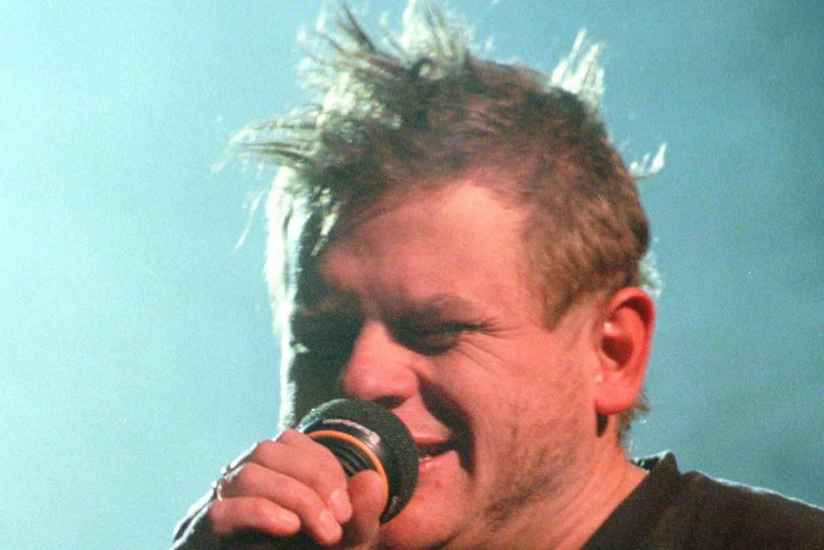 Kazik Staszewski, 2000 rok