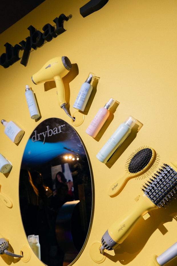 Dry Bar