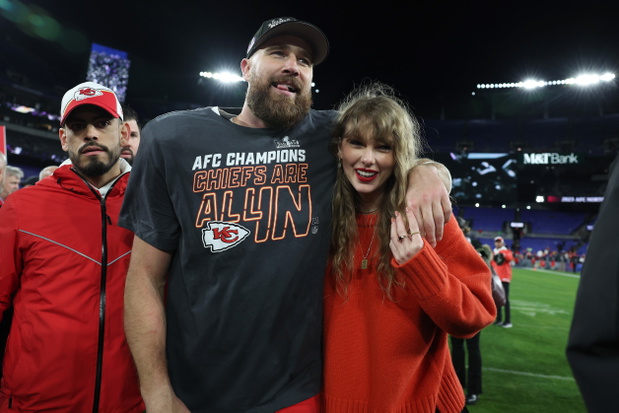 Travis Kelce, Taylor Swift
