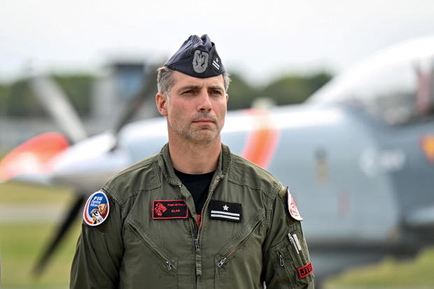 Radom, 21.08.2025. Lider F-16 Tiger Demo Team mjr pil. Maciej Krakowian