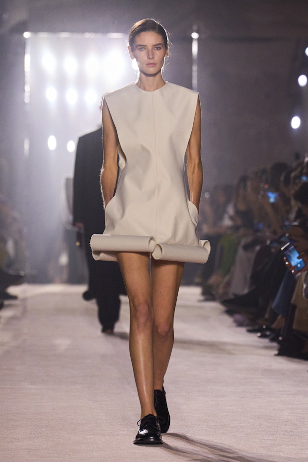 Victoria Beckham F25 010