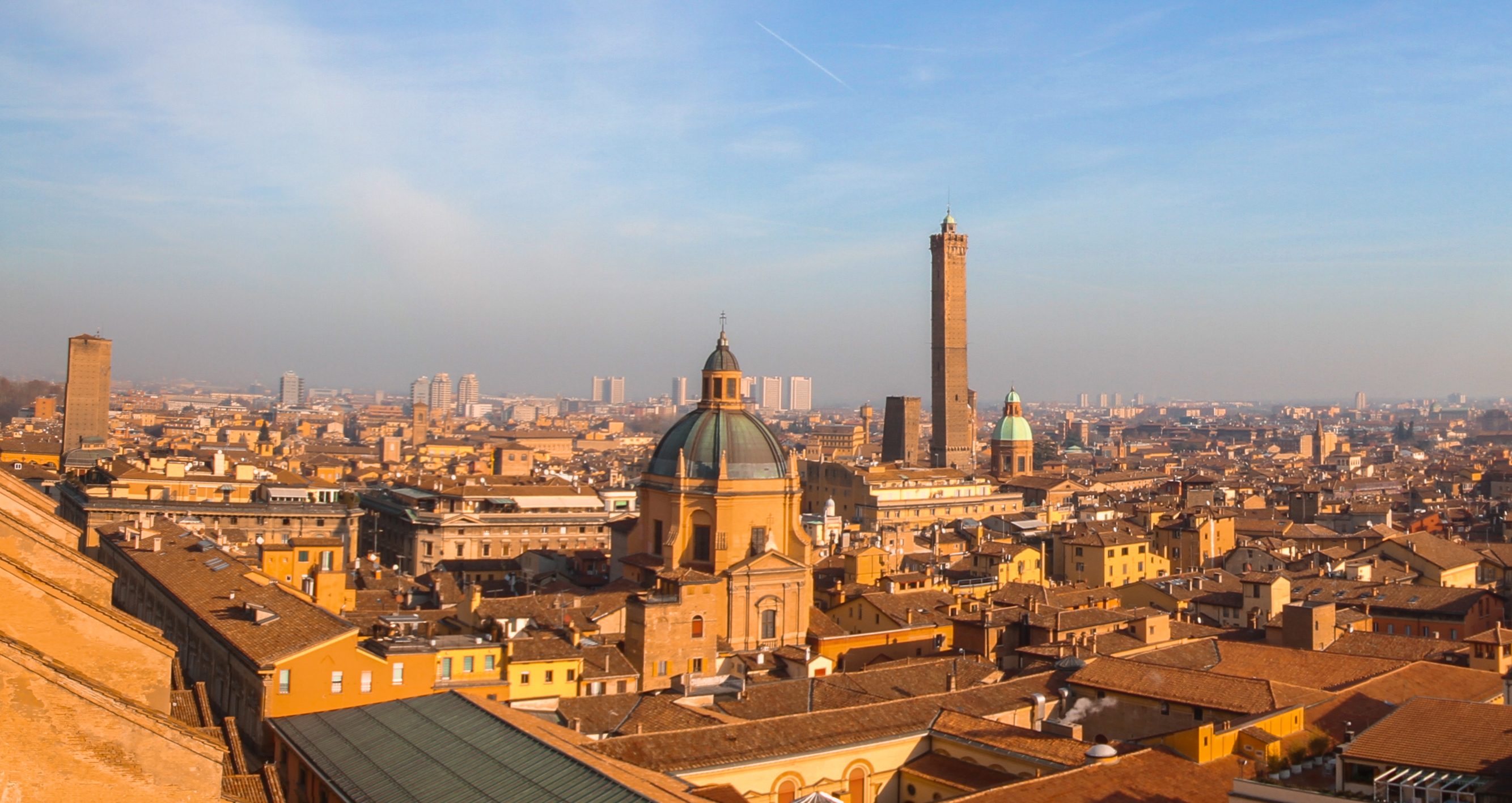 Panorama miasta z tarasu San Petronio