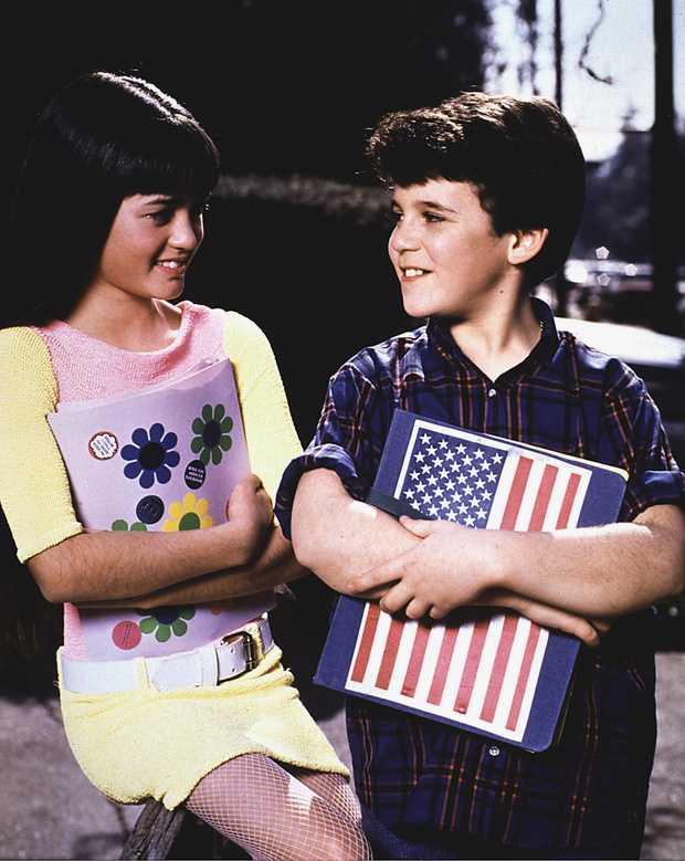 Cudowne lata Wonder Years, The serial obyczajowy, USA 1988 scena z: Danica McKellar, Fred Savage