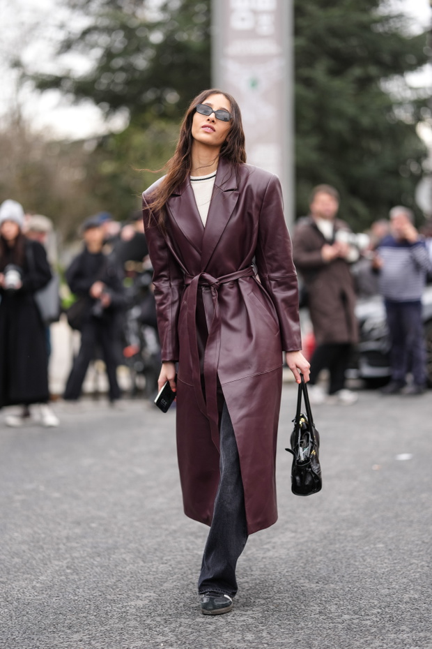Street Style - Paris Fashion Week - Womenswear Fall/Winter 2025/2026 - Day Eight