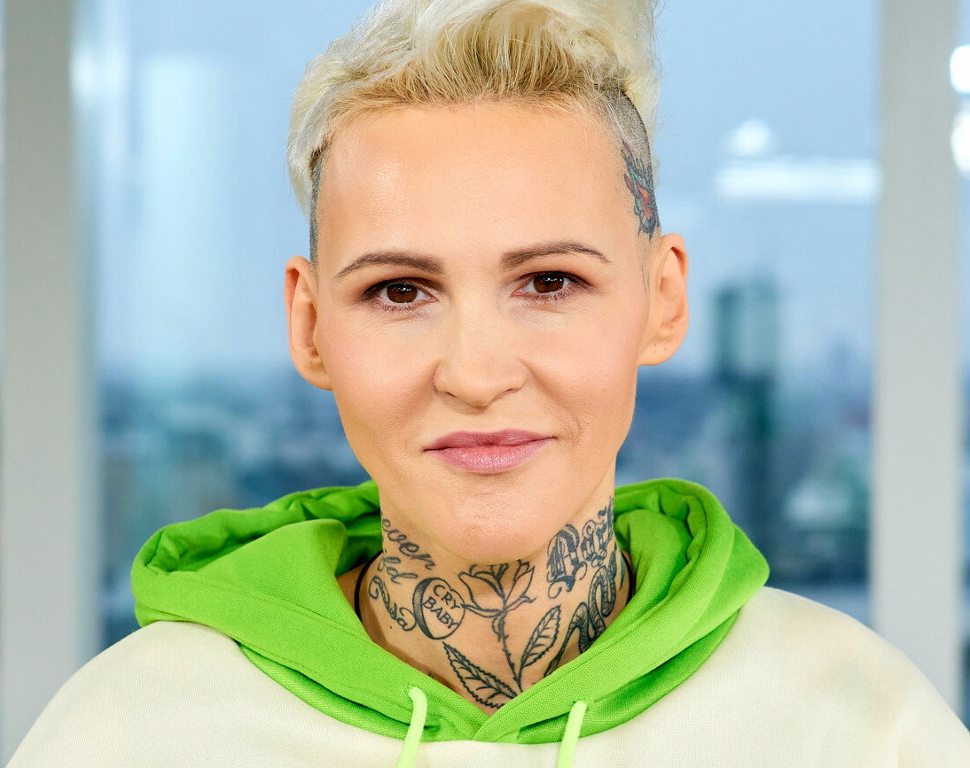 EN_01457578_0067, Agnieszka Chylińska o mężu, kto to