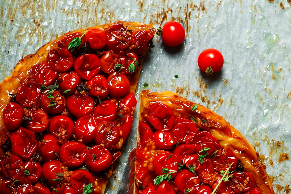 Tarta tatin z pomidorami
