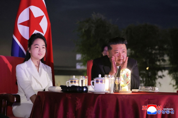Kim Dzong Un z córk? odwiedzili nadmorski obszar turystyczny Wonsan Kalma
