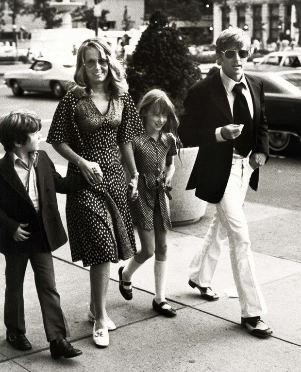 Robert Redford and Family Sighted outside The Sherry Netherland Hotel - June 24, 1971