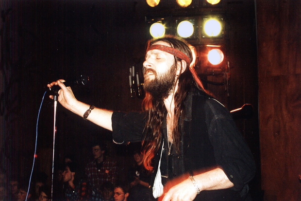 Koncert zespołu Dżem. Na zdj.: Ryszard Riedel, Krosno, 1991