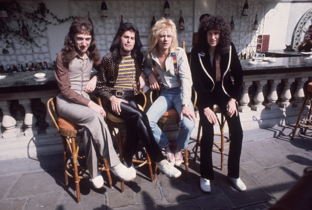 Zespół Queen. Wrzesień 1976 rok. Brian May, John Deacon, Roger Taylor i Freddie Mercury