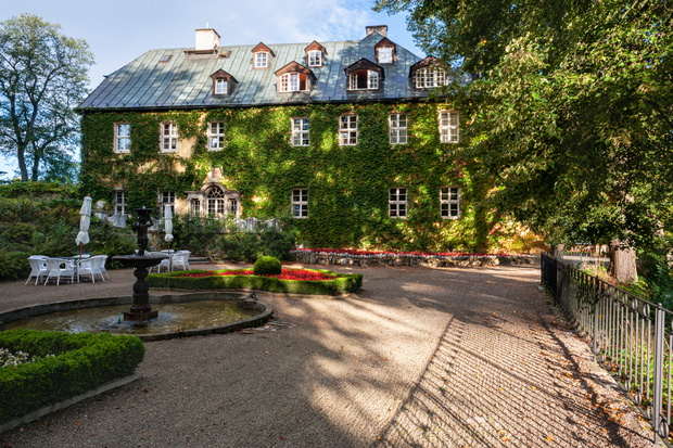 Pałac w Staniszowie