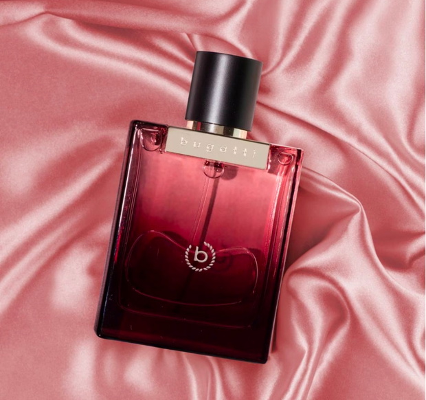 Bugatti BELLA DONNA INTENSA, 120 zł/30 ml