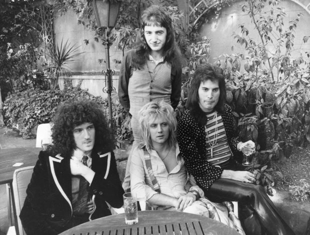 Zespół Queen. Wrzesień 1976 rok. Brian May, John Deacon, Roger Taylor i Freddie Mercury