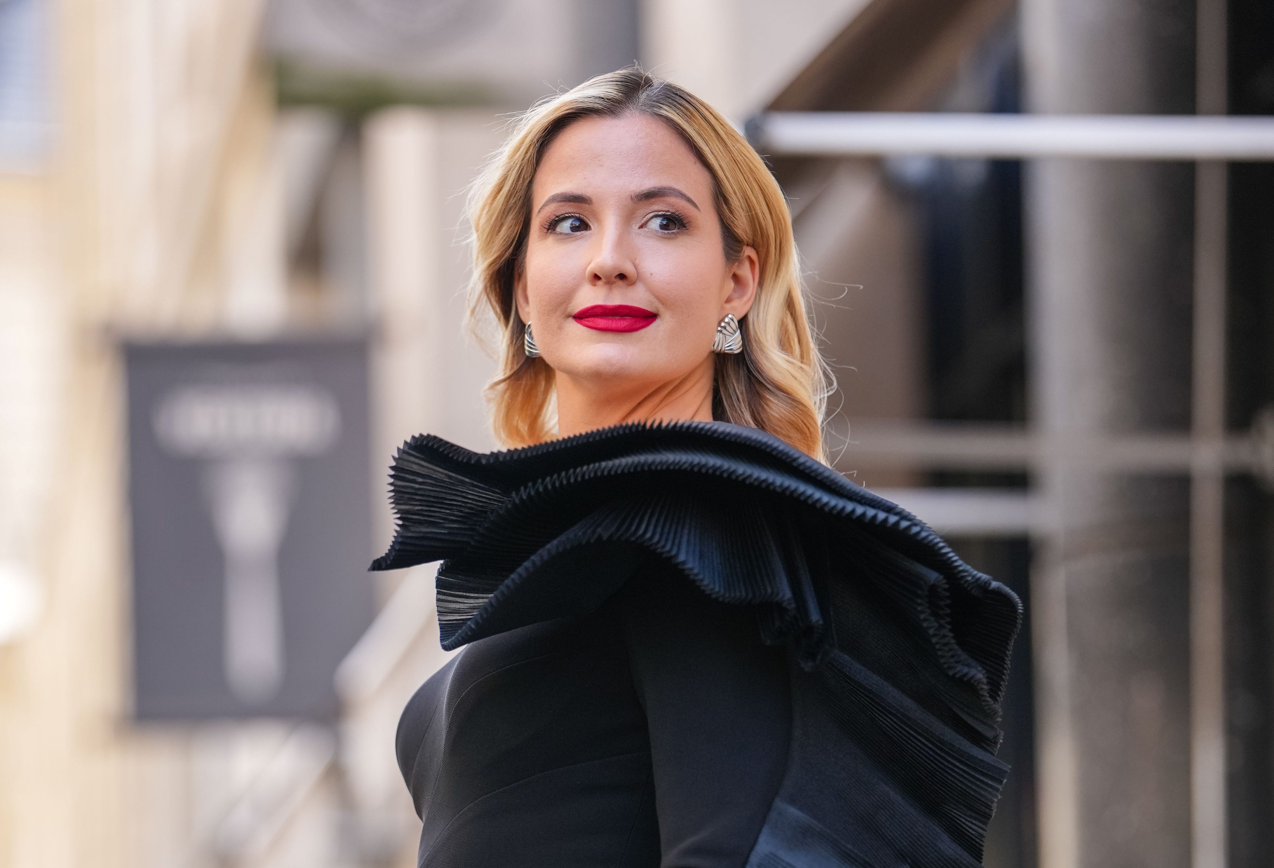 Street Style - Paris Fashion Week - Haute Couture Fall/Winter 2025/2026 - Day Three