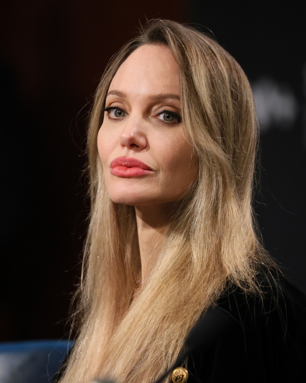 Angelina Jolie