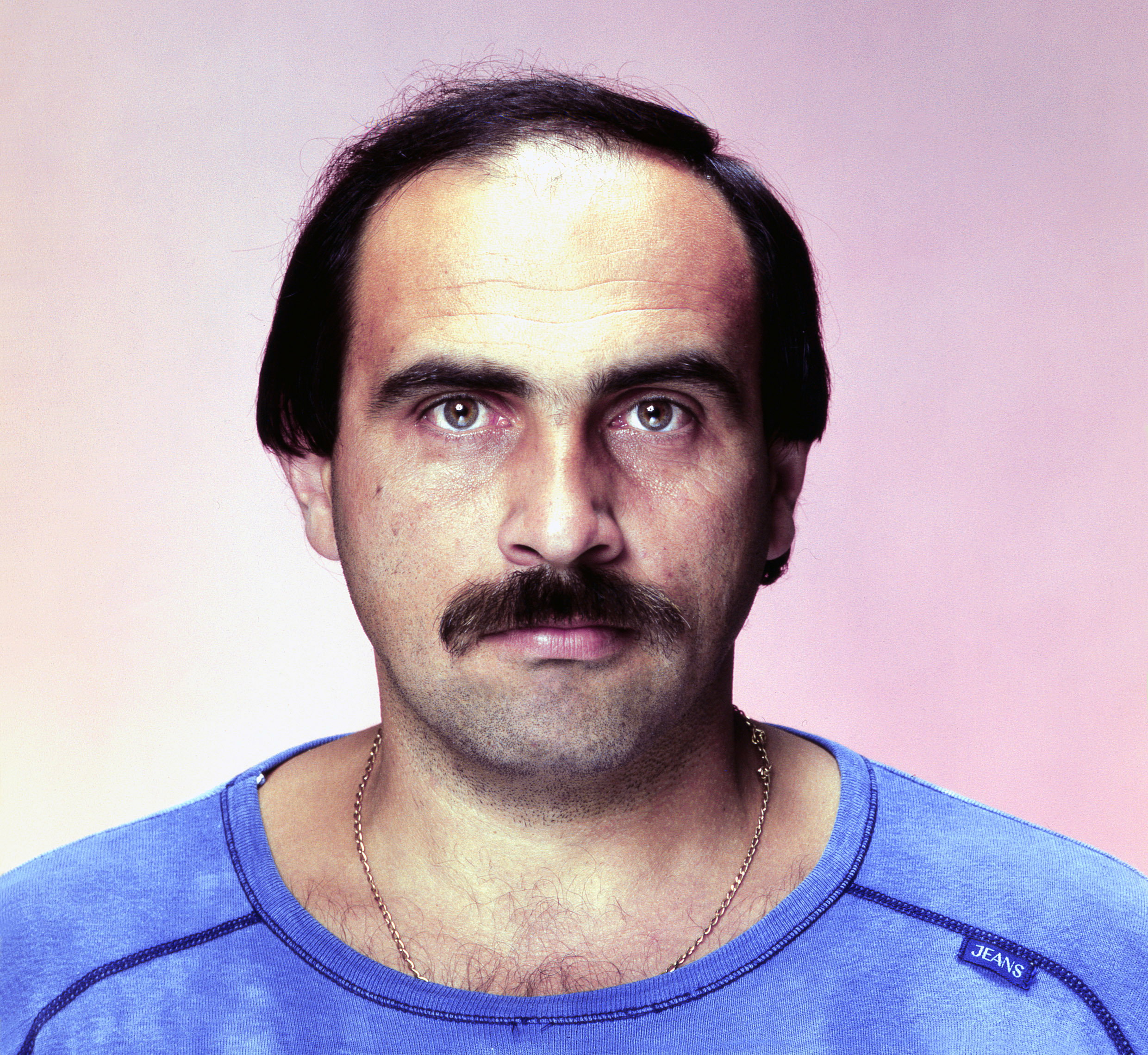 (1949-1991) - polski piosenkarz, saksofonista altowy, perkusista, instrumentalista, aktor, zecer