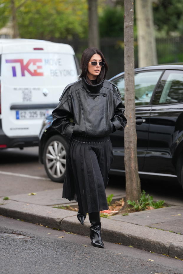 Street Style - Paris Fashion Week - Womenswear Spring Summer 2026 - Day Seven