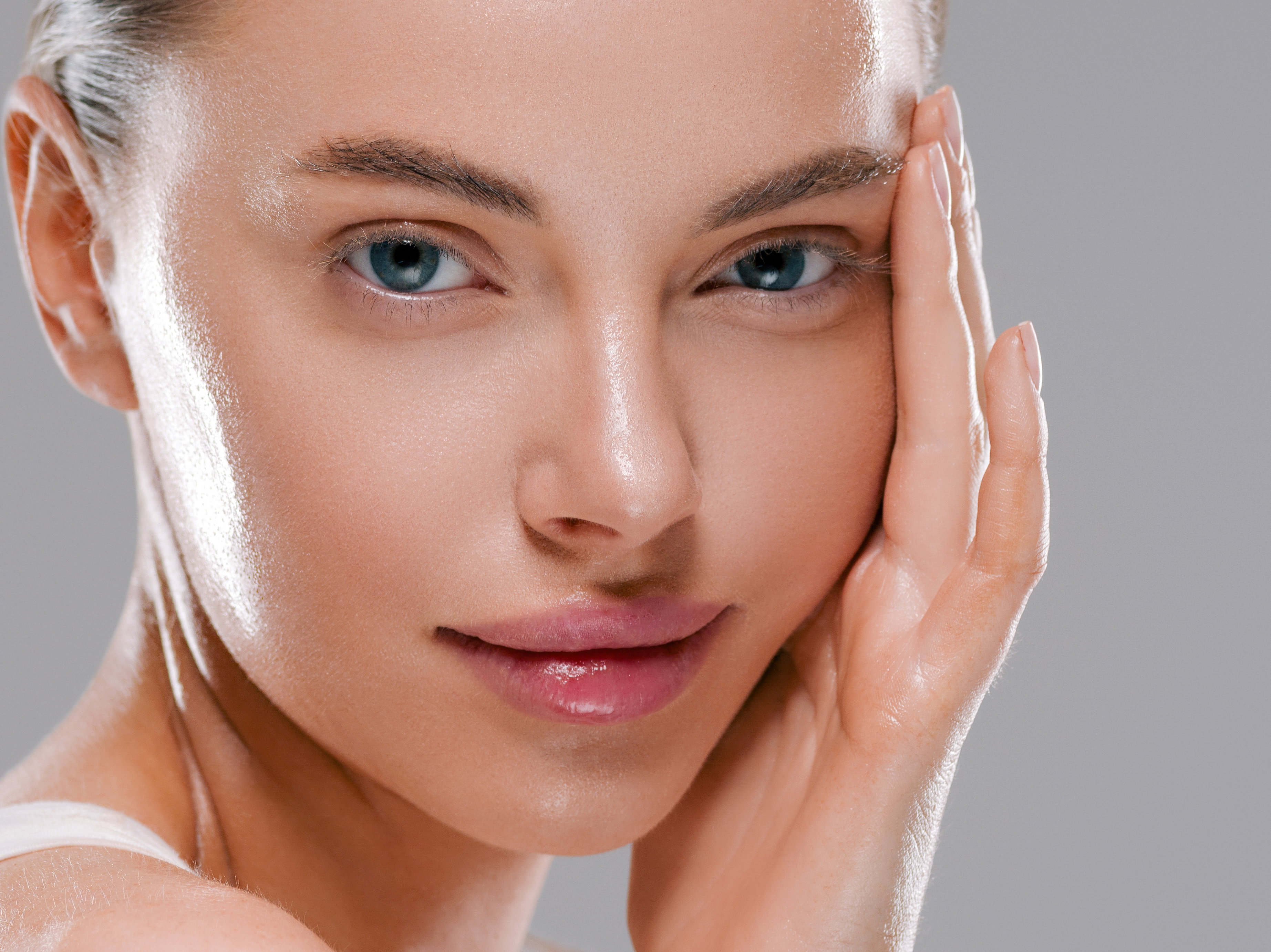 Beautiful woman face with healthy clean slon spa concept cosmetic skin care