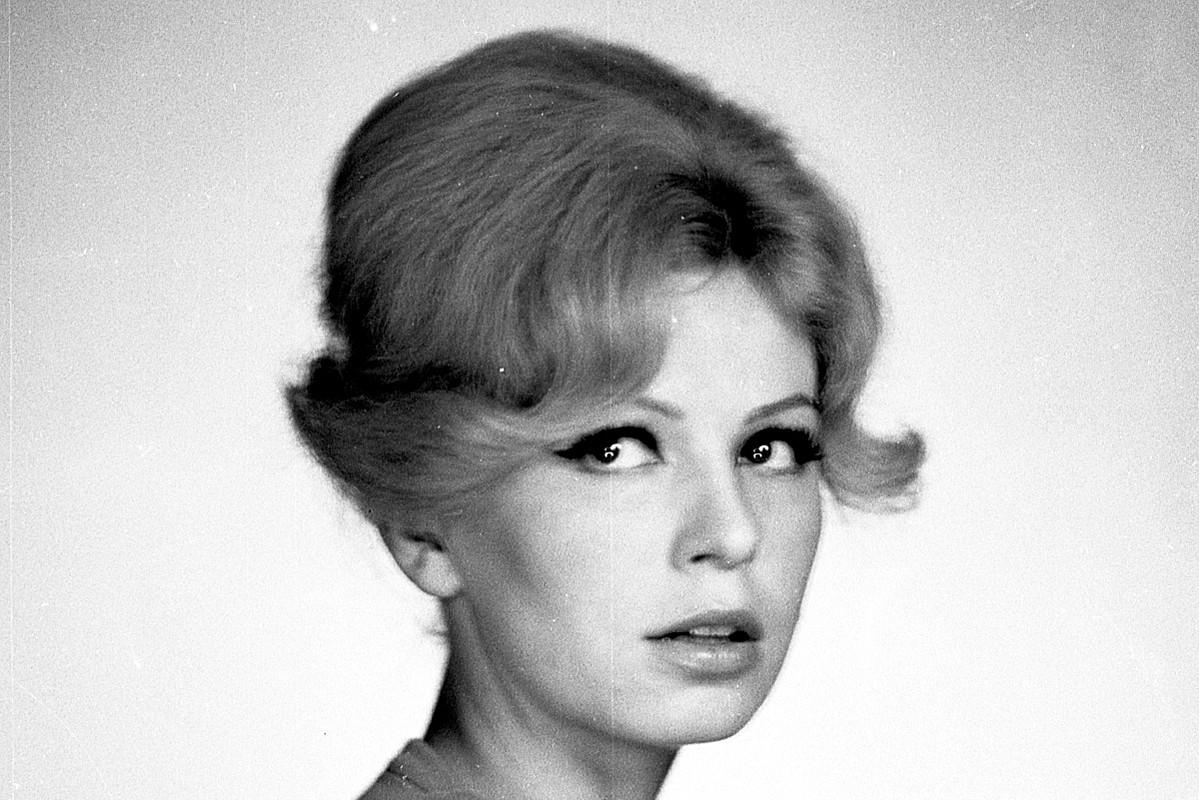 Irena Karel